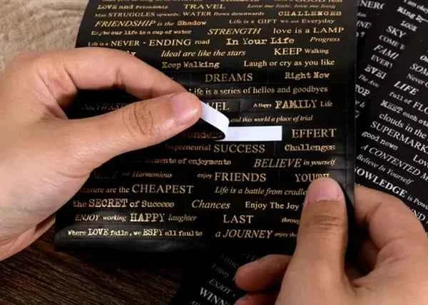 Tekststickers | Zwart met Wit en Goud