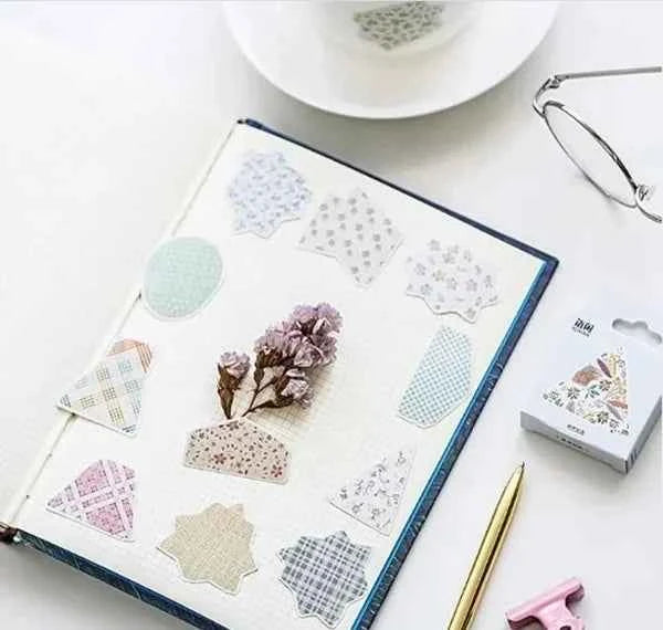 Stickerdoosje | Vormenstickers met print | Pastelkleur