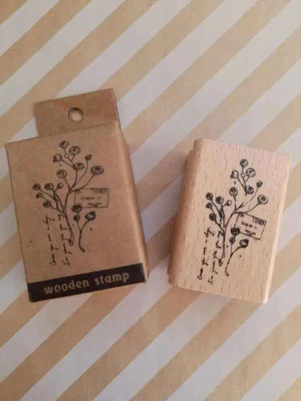 Houten stempel | Plantenstengel met Knoppen | 4 x 3 cm