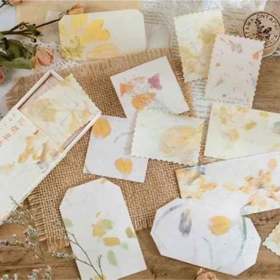 Doosje papier | Bloemen in gele tinten
